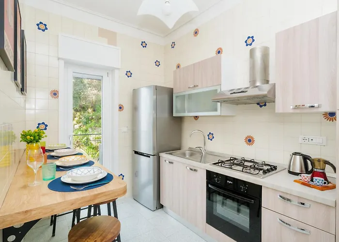 Bella - Seasuntour Appartement Sorrento