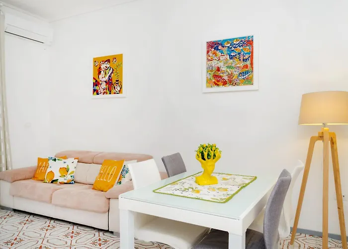 Bella - Seasuntour Appartement