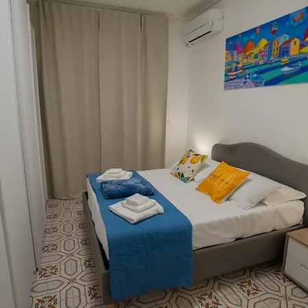 アパート Seasuntour - Bella