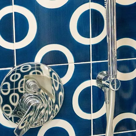 Seasuntour - Bella *