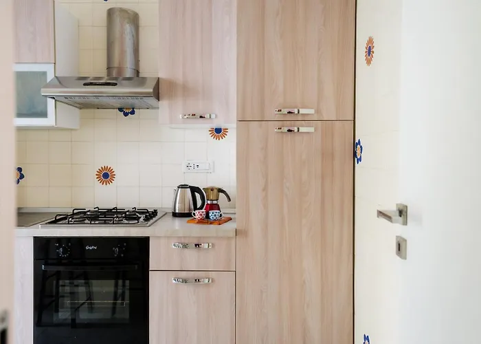 Bella - Seasuntour *